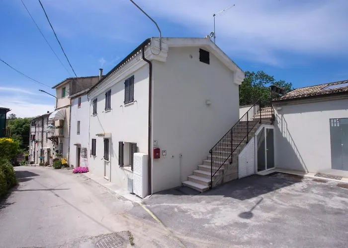 S161 - Sirolo, Nuovissimo Bilocale Con Terrazzo * Сироло